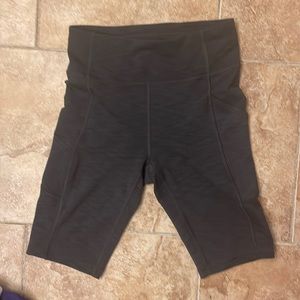 Lululemon shorts never worn